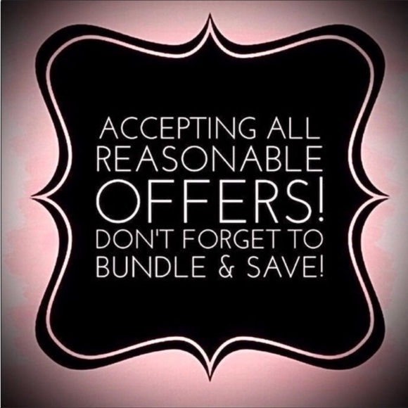 🆕Adorable wood Red & White Striped Heart with LOVE handwritten on it in metal! - Picture 5 of 7